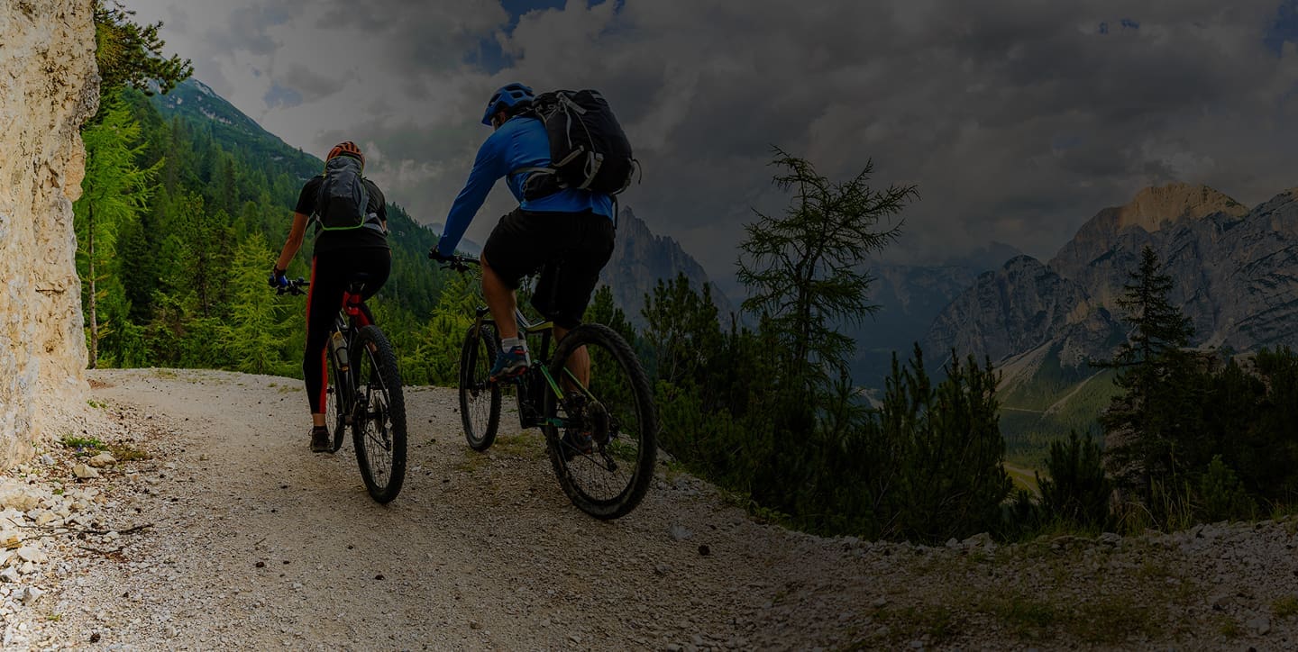 <span class="h1-span-small">Italy</span>