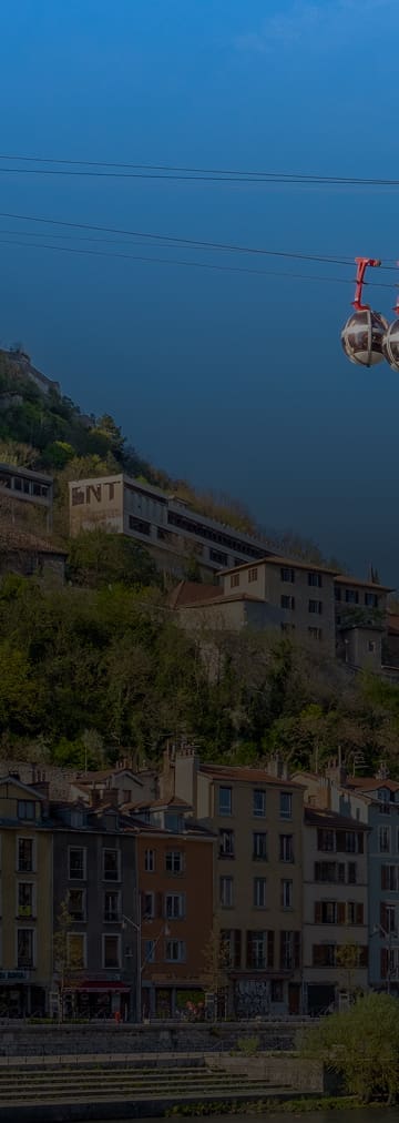 <span class="h1-span-small">France</span>