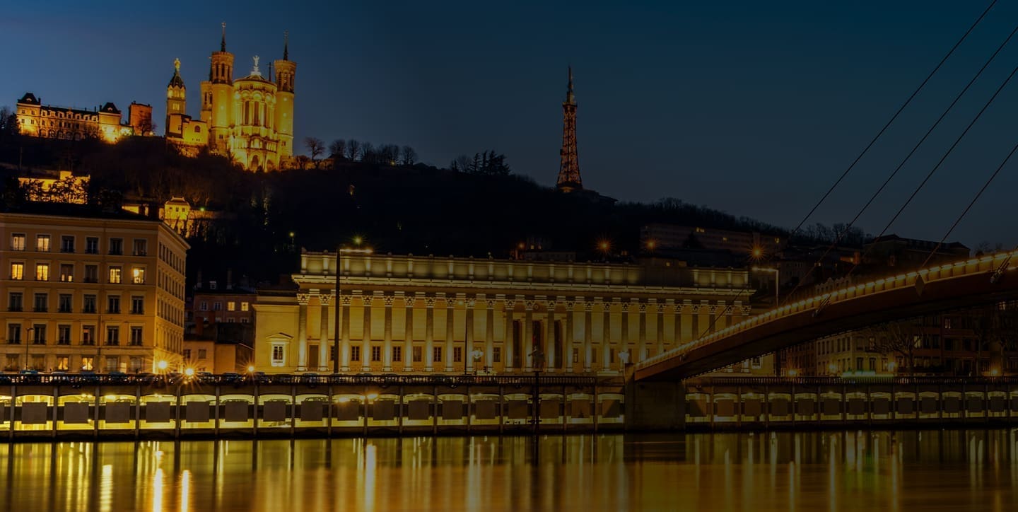 <span class="h1-span-small">France</span>